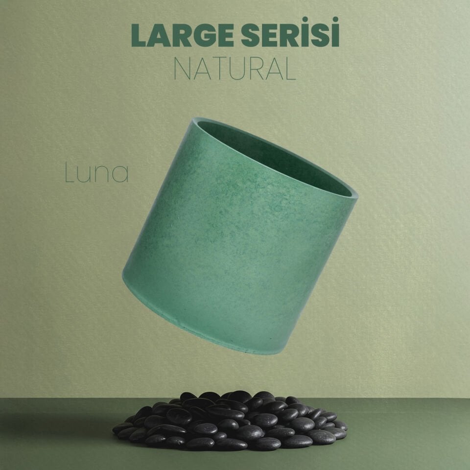 Luna Large